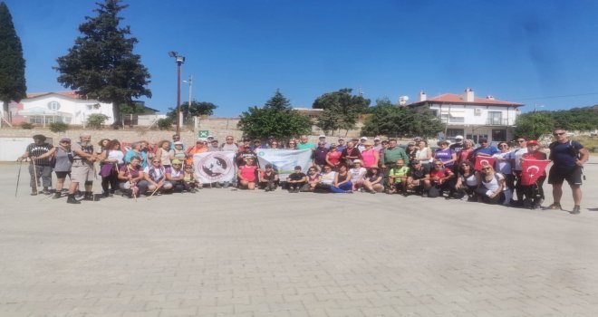 19 MAYIS ATA'YA SAYGI YÜ­RÜ­YÜ­ŞÜ YAPILDI