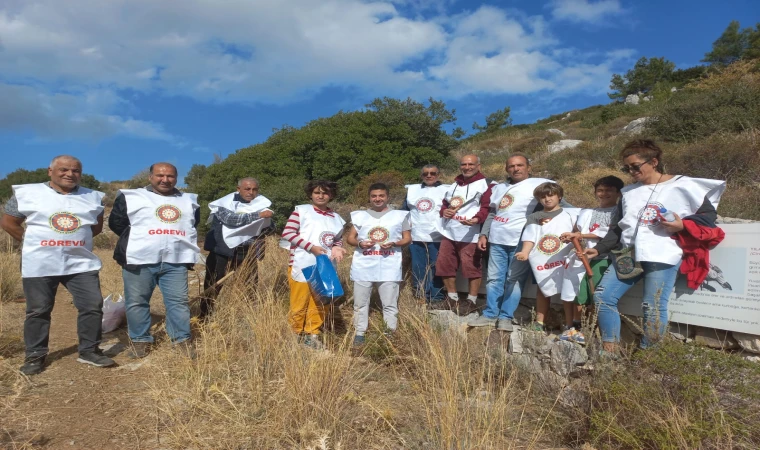 DATÇA CEMEVİ ÜYELERİ TOHUMLARI TOPLA BULUŞTURDU