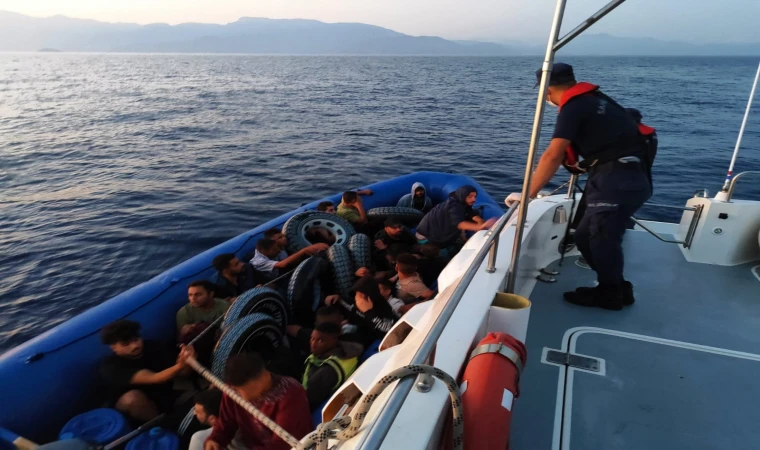 37 DÜZENSİZ GÖÇMEN YAKALANDI
