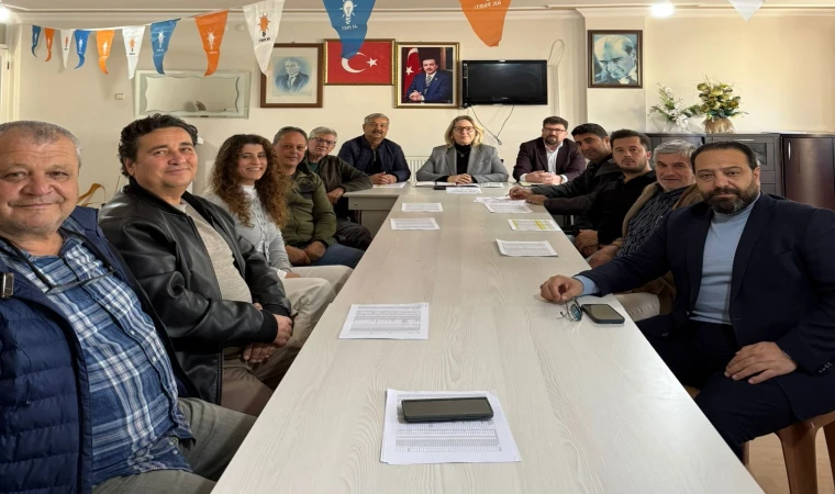 AK Parti Datça İlçe Teşkilatı Haftalık Toplantısını Gerçekleştirdi