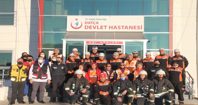 Datça Devlet Hastanesi'nde yangın tatbikatı gerçeği aratmadı