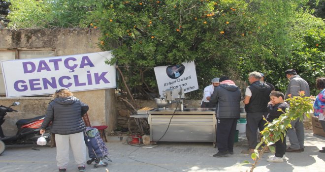 DATÇA GENÇLİK ARKADAŞLARI İÇİN LOKMA DÖKTÜRDÜ