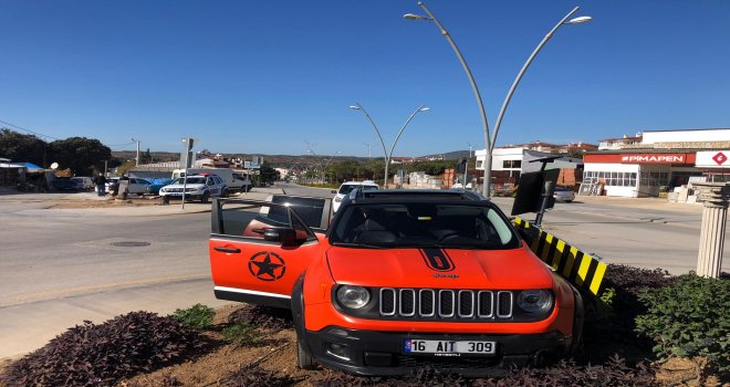 "İzmir depreminden kaçtık Datça'nın akıllı kavşağında kaza yaptık "