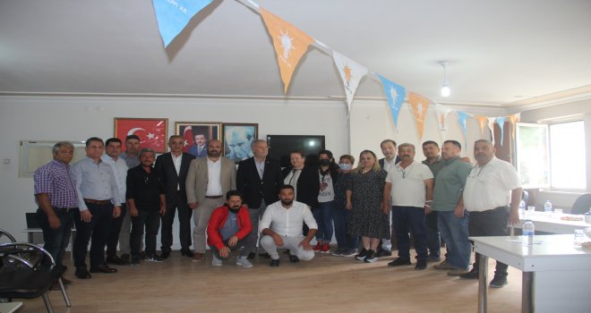  AK PARTİ DATÇA DA­NIŞ­MA MECLİS TOP­LAN­TI­SI YA­PIL­DI