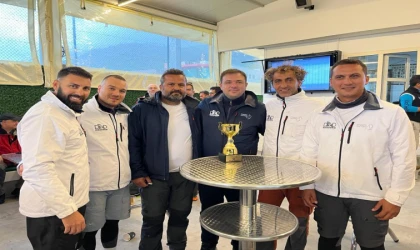 STADİATİS YEL­KEN OKU­LUN­DAN DATÇA'YA BİRİNCİLİK ÖDÜLÜ