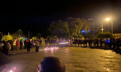 6 ŞUBAT DEP­REMİ İÇİN ANMA TÖRENİ DÜ­ZEN­LENDİ