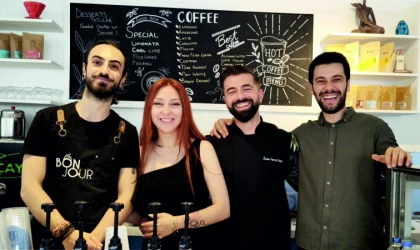 BON CHO­CO­LA­TE DATÇA' DA İKİNCİ ŞUBESİNİ AÇTI.
