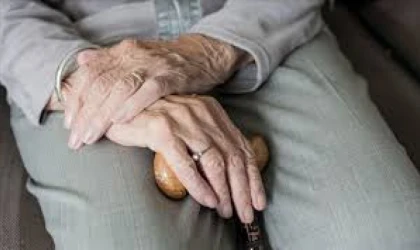MUĞLA’DA YAŞLILIK ÇALIŞTAYI BAŞLIYOR: 81 İLDE EŞ ZAMANLI TOPLANTILARLA YAŞLILARIN SESİ DUYULACAK