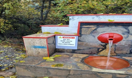 Marmaris–Datça Yolundaki Çeşmelerde Su Analizi Sonrası Uyarı Levhaları Yerleştirildi