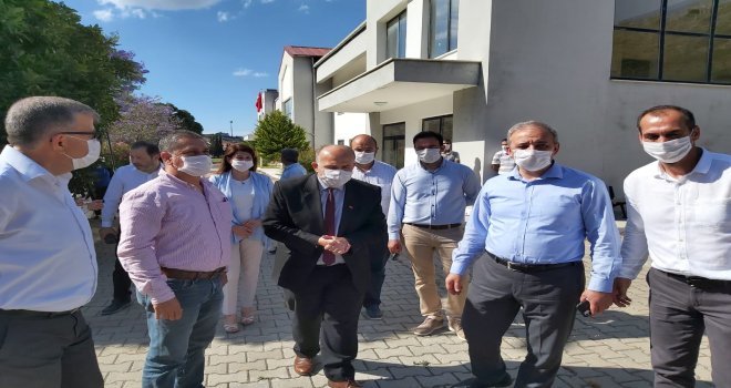 AK PARTİLİ METE; YA­PI­LAN VE YA­PI­LA­CAK OLAN DEV­LETYA­TI­RIM­LA­RI­NI YERİNDE İN­CE­LEMEK İÇİN DATÇA‘YA GELDİ 