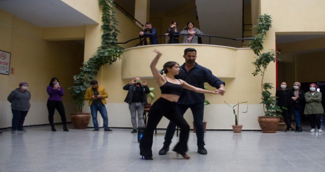 ‘'Amacımız Datça'da dansı sevdirmek"