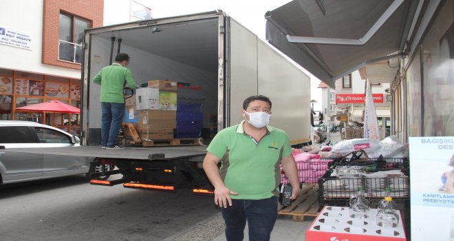 AVM LERDE KASİYER­LERİN(ÇA­LI­ŞAN­LA­RIN) ÇİLESİ