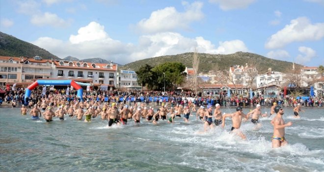 BU YIL KU­LAÇ­LAR, SAĞ­LIK ÇA­LI­ŞAN­LA­RI ANI­SI­NA ATI­LA­CAK