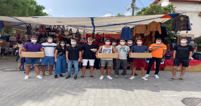 CHP GENÇLİK KOL­LA­RI KO­LON­YA DAĞITTI