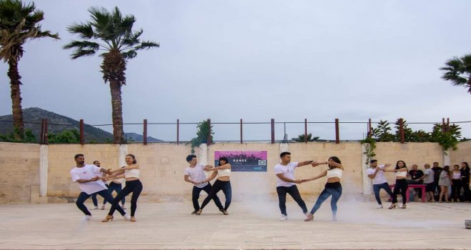DATÇA DANS 'DÜNYA DANS GÜNÜ'NÜ KUT­LA­DI