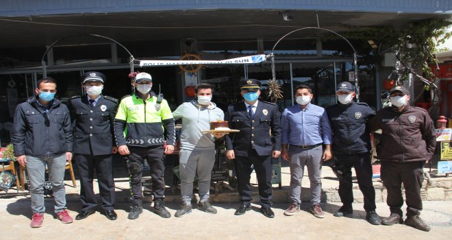 DATÇA EMNİYETİNE KAV­GA­LI SÜRPRİZ PASTA