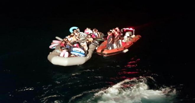 DATÇA'DA 99 GÖÇ­MEN YA­KA­LAN­DI