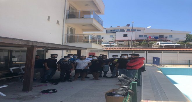 Datça'da Türk kara sularına geri itilen 26 düzensiz göçmen kurtarıldı