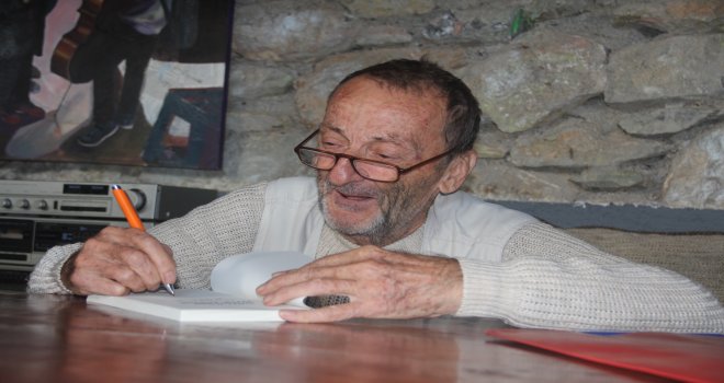'DATÇA'NIN YİTİK TARİHİ'' OKU­YU­CU­LA­RIY­LA BU­LUŞ­TU