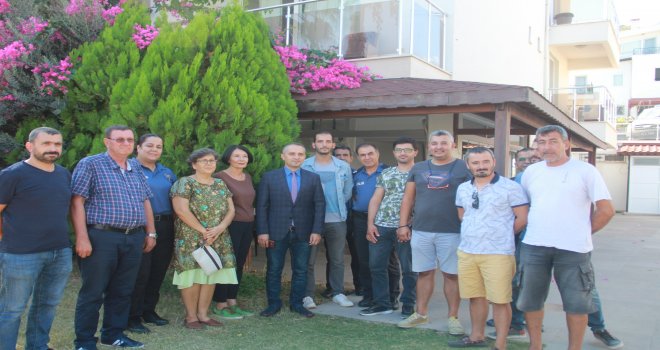 EMNİYET MÜDÜRÜ TOYGUN ,AYAĞININ TOZUYLA İLK HUZUR TOPLANTISINI YAPTI