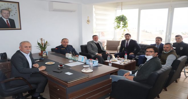 İL EMNİYET MÜDÜRÜ DİLBEROĞLU, DATÇA'DA MUHTARLARLA BİR ARAYA GELDİ