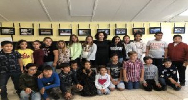 İLK VE OR­TA­OKUL ÖĞ­RENCİLERİNDEN KARMA FO­TOĞ­RAF SERGİSİ