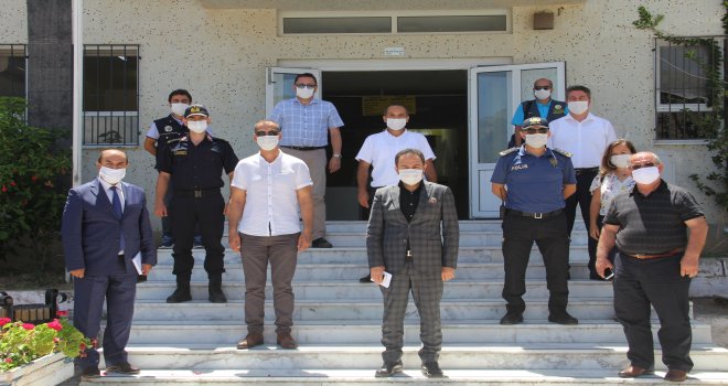 KAYMAKAM ÇOBAN BAŞKANLIĞINDA İLÇE İDARE ŞUBE BAŞ­KAN­LARI TOP­LANTISI YAPILDI