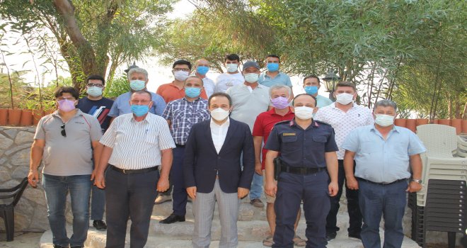 KAY­MA­KAM ÇOBAN BAŞ­KAN­LI­ĞIN­DA MUH­TAR­LAR TOP­LAN­TI­SI GER­ÇEK­LEŞTİRİLDİ