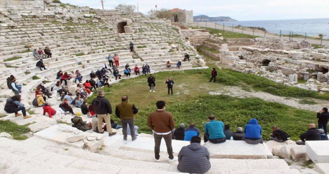 KNİ­DOS ANTİK KEN­Tİ­NE MUĞLA'DAN Zİ­YA­RET