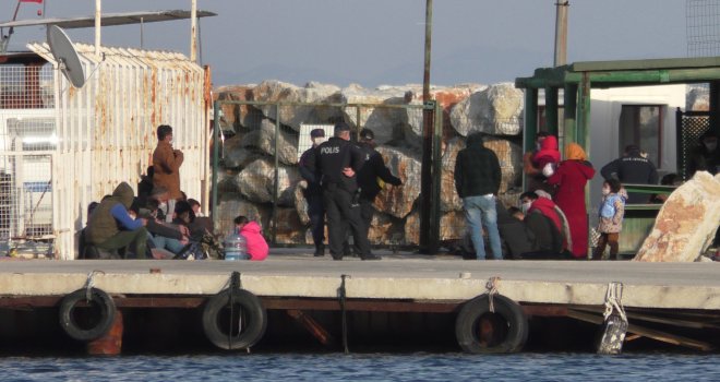 SİMİ SAHİL GÜ­VENLİK TA­RA­FIN­DAN , İTTİRİLEN - PÜS­KÜR­TÜ­LEN DÜZENSİZ GÖÇMENLER DATÇA´YA SI­ĞIN­DI