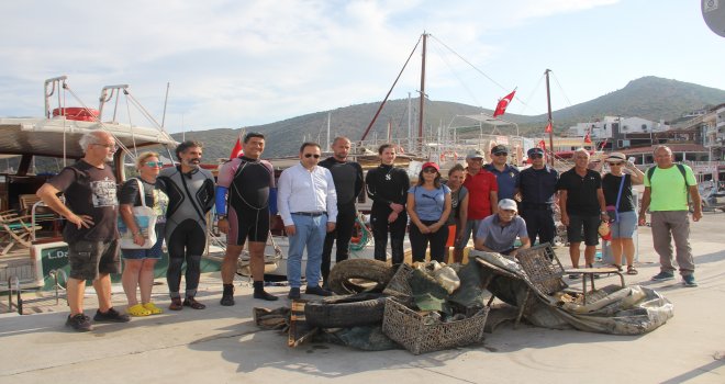TÜRKİYE ÇEVRE HAFTASI ETKİNLİKLERİ KAPSAMINDA, DATÇA LİMANINDA DENİZ DİBİ TEMİZLİĞİ YAPILDI
